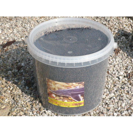 krmení pro jesetery 2l