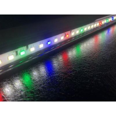 LED WRGB osvětlení do akvária 30cm