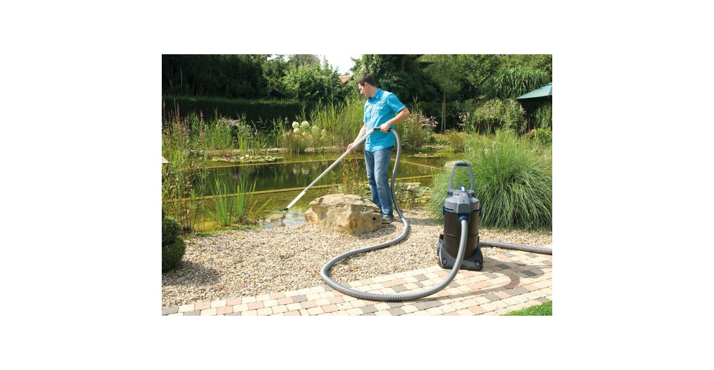 Chystáte se na jarní úklid zahrady? Nezapomeňte na jezírko!